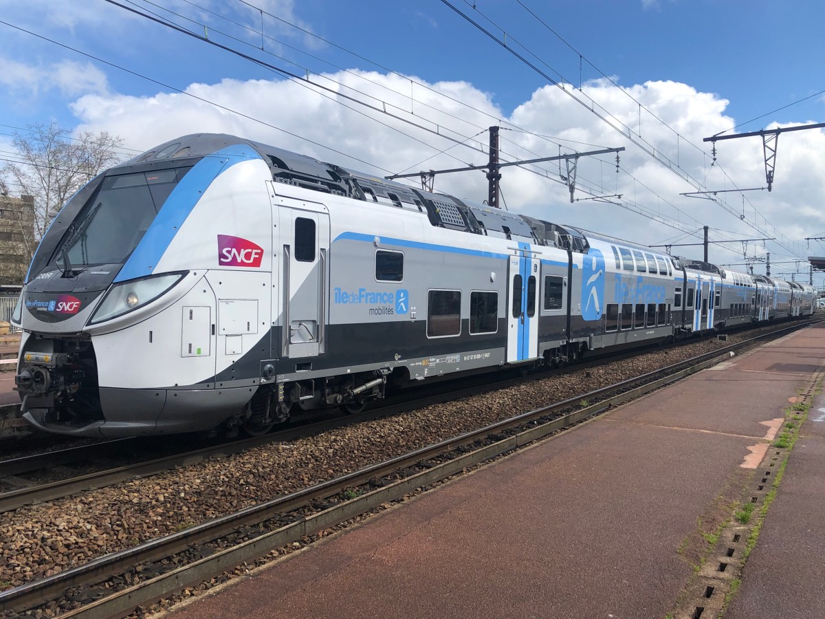 Non, SNCF n&rsquo;a pas commandé 2000 TER trop&nbsp;larges