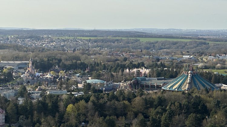 Disneyland Paris : la stratégie au-delà des&nbsp;attractions